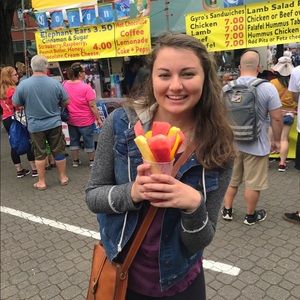 Meet your Posher, Paige